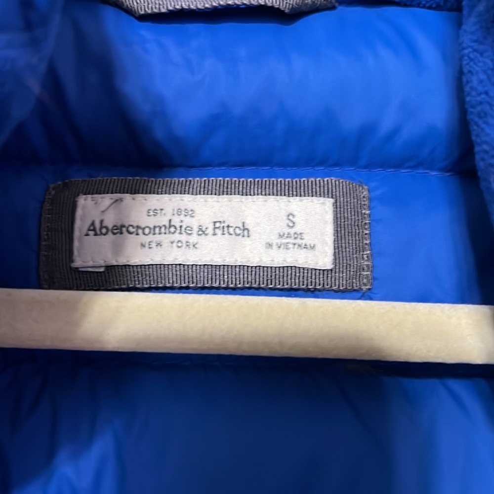 Used jacket - Picture 2 of 3